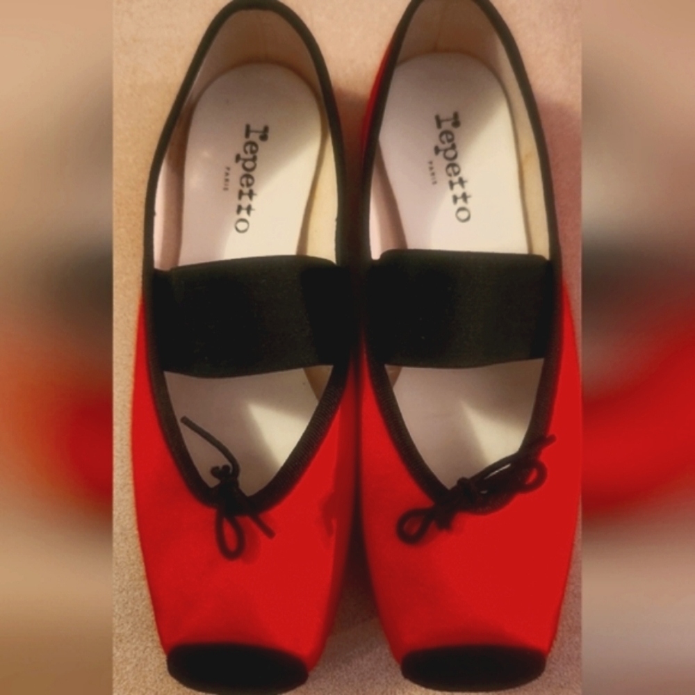 Repetto red satin and blk velvet trim ballerina flats - Picture 1 of 11